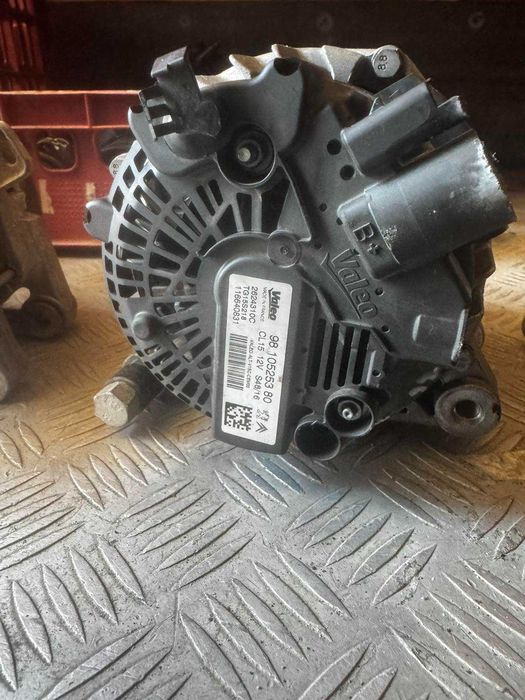 динамо за Peugeot 2008 2016г. 1.6