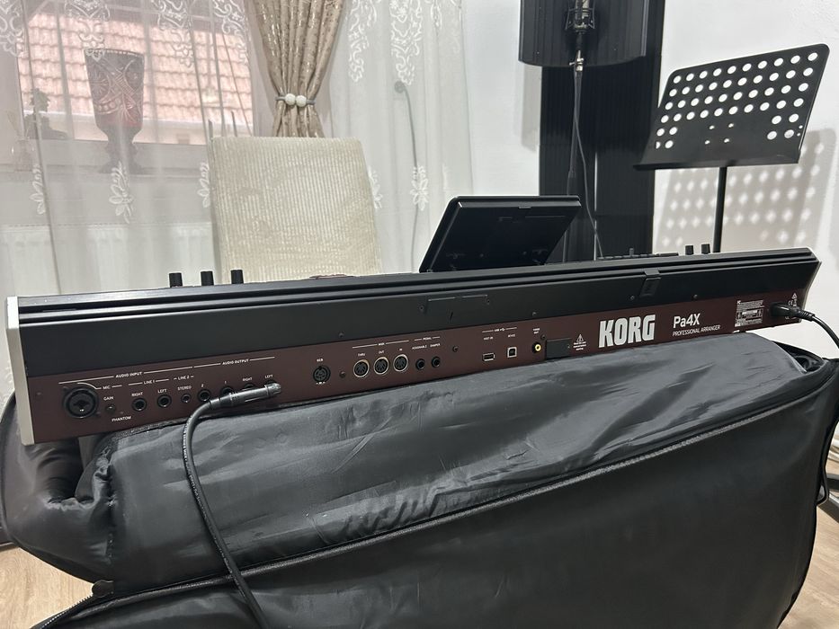 Korg Pa4x