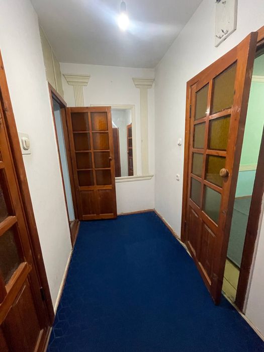 Ijaraga beriladi. Uzoq muddatga 2 xona 3 etaj