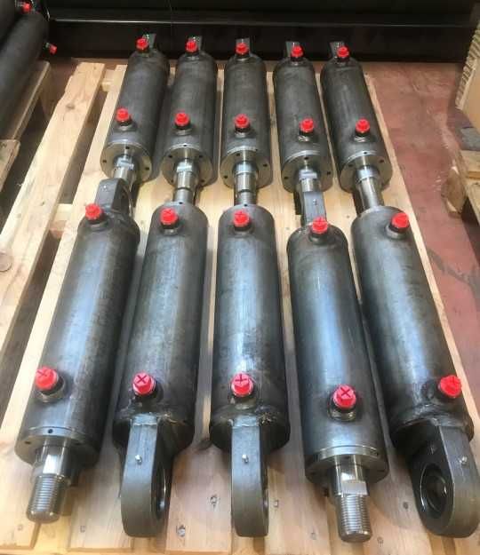 Producător cilindri hidraulici realizare la desen special