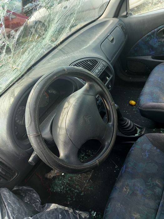 Citroen Saxo 1.1 бензин