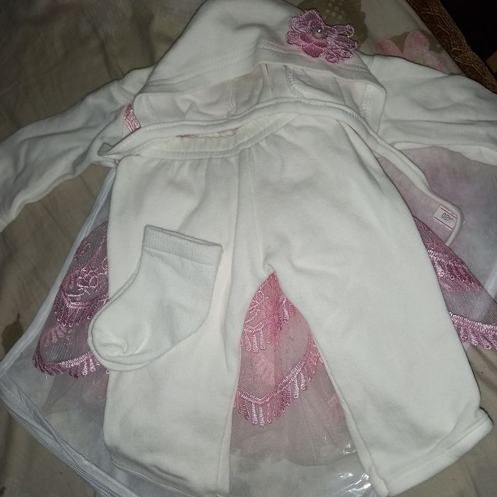 Продам конверт на выписку