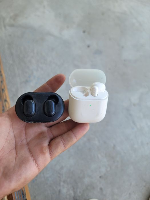 Naushnik pro 4 va redmi naushniklar