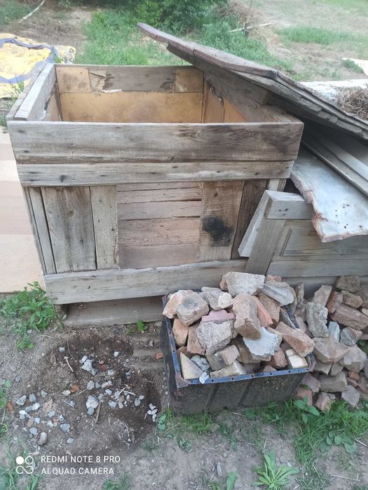 Продам будку для собаки