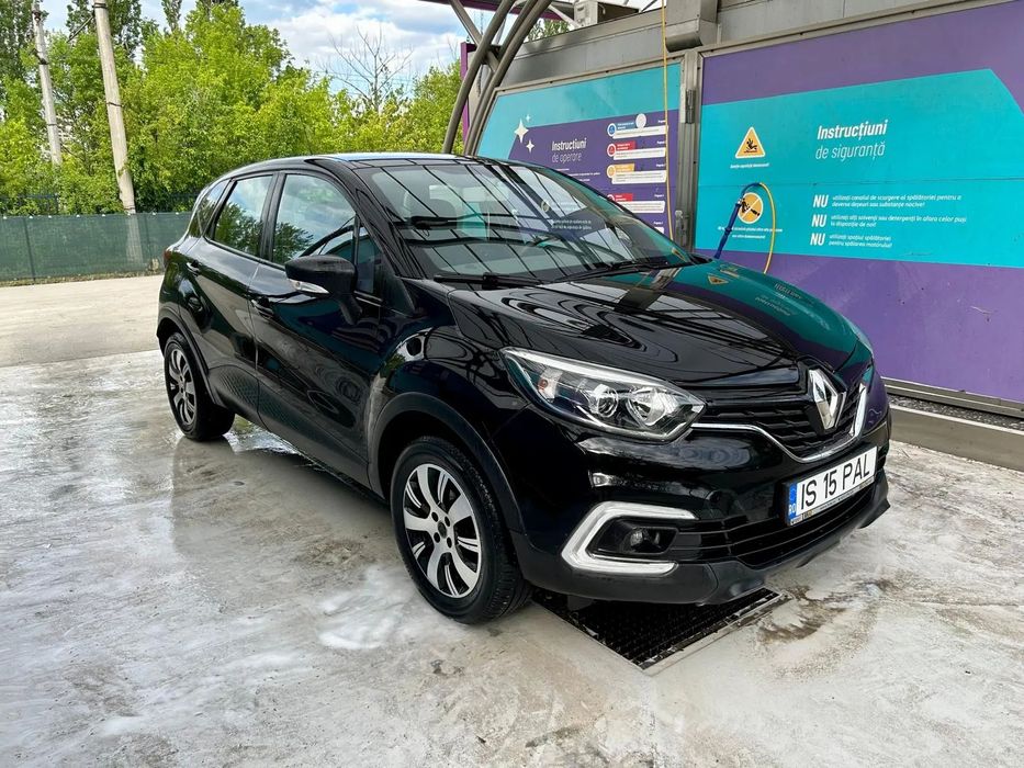 Renault Captur Renault Captur 2018 – Compact, Economic și Pregătit de Drum!