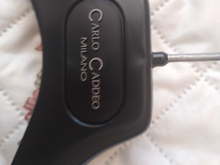 Мъжки костюм, риза и вратовръзка