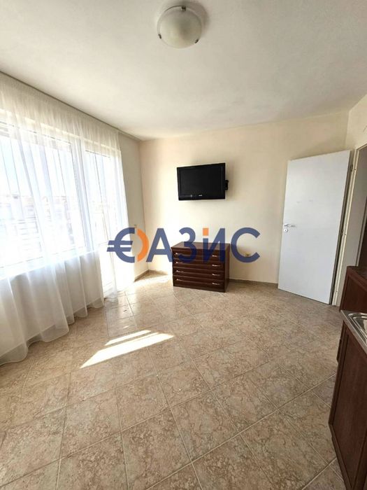 Продава се Едностаен апартамент в Несебър - 51 кв.м за 1089 €/кв.м - Снимка #5