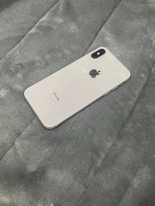 iPhone Xs 64GB Silver