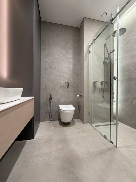 СРОЧНО! ПРОДАЁТСЯ 2/11/12 квартира в 
ЖК "NRG Oybek"
 Мирабадский райо