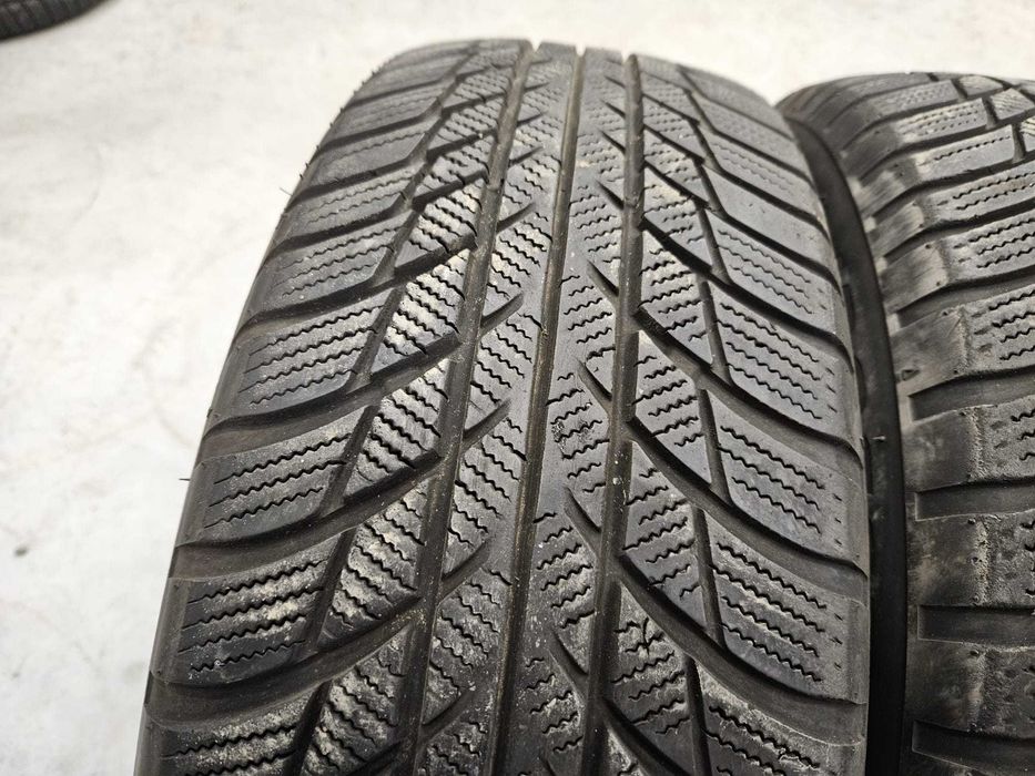 4 Anvelope IARNA 205.60.16 'Bridgestone' Runflat