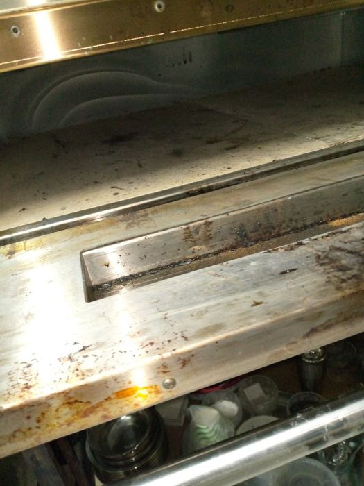 Продаётся пицца печ турецкий большой