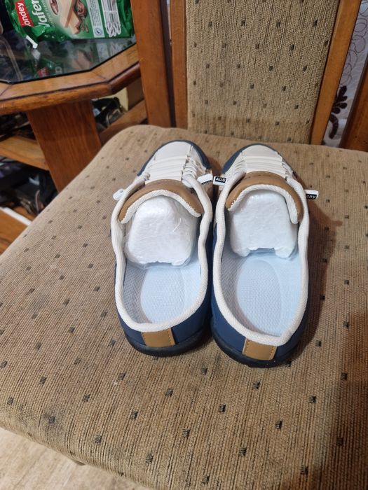 Vind adidași de vară