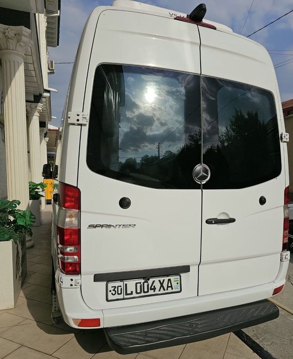 Продам SPRINTER 2017