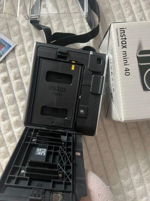 Instax Mini 40 продам