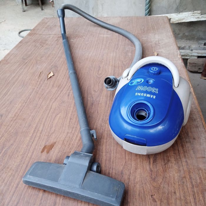 Пылесос самсунг в хорошем состоянии