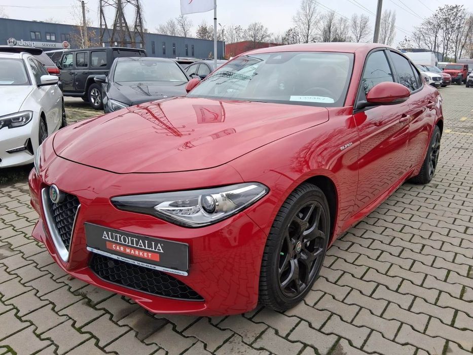 Alfa Romeo Giulia Alfa Romeo Giulia 2.0 Turbo RWD AT8