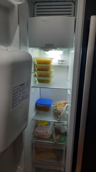 Vând Combina frigorifica Vortex