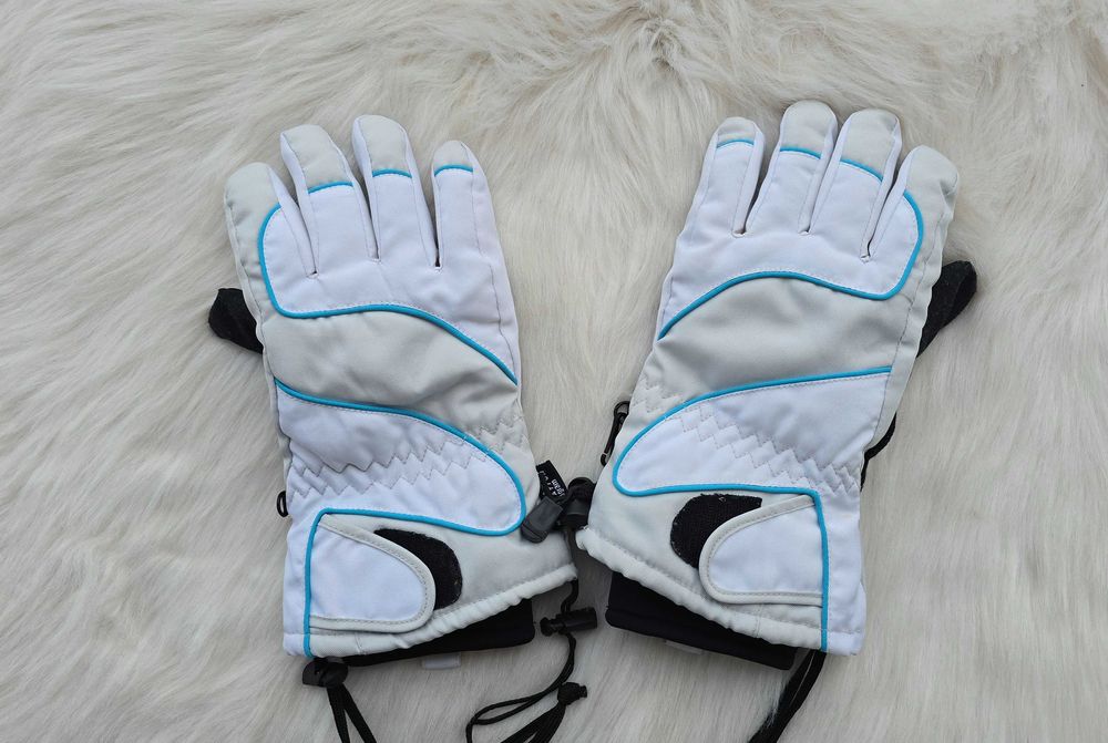 Дамски ски ръкавици размер S-M