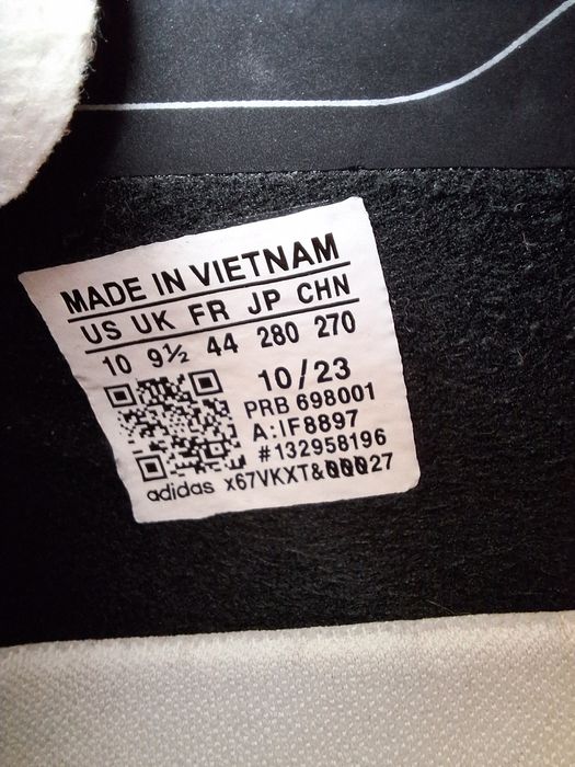 Бутсы Адидас предатор 44