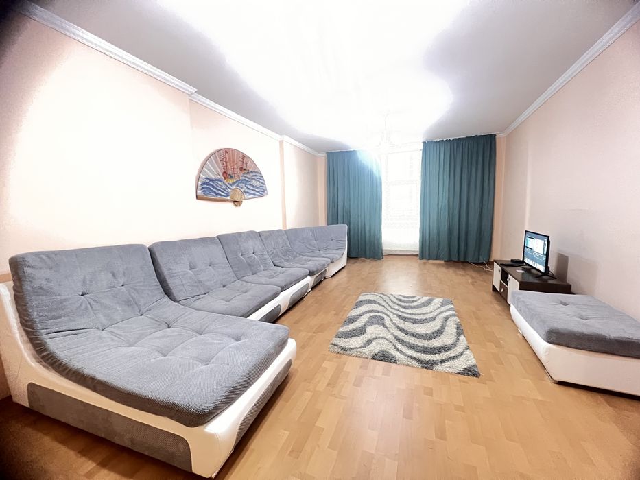 2хкомн тд Алмата Валиханова Иманова Иманбаева Республика 7континент