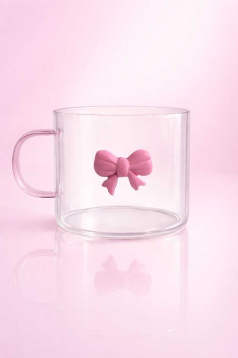 Ръчно декорирани чаши.