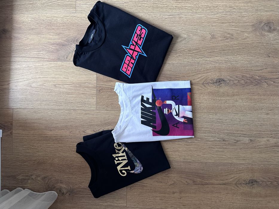 Оригинални дамски тениски Nike i Diesel, XS размер, като нови