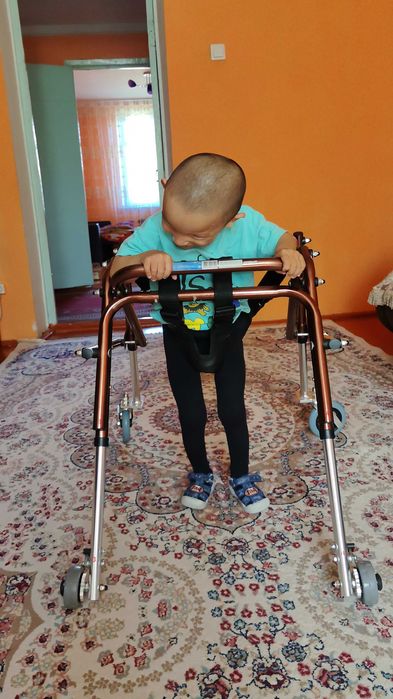 Ходунок для детей Дцп