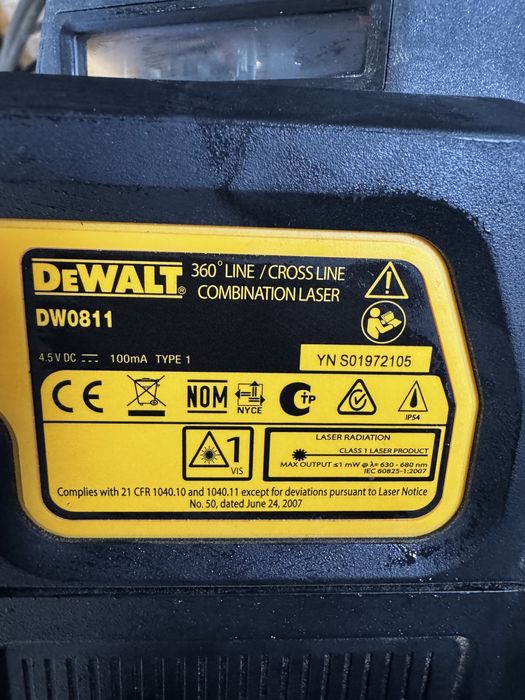 DeWALT DW0811 – 360°