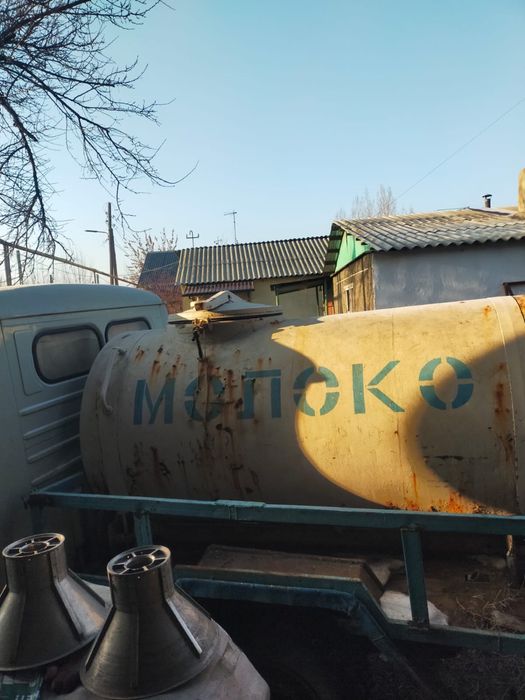 UAZ молоковоз Уазик