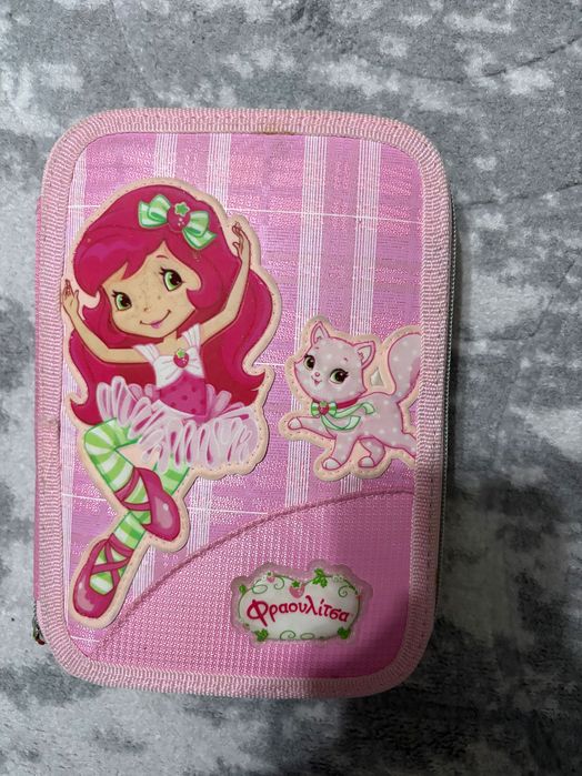 Несесер за моливи