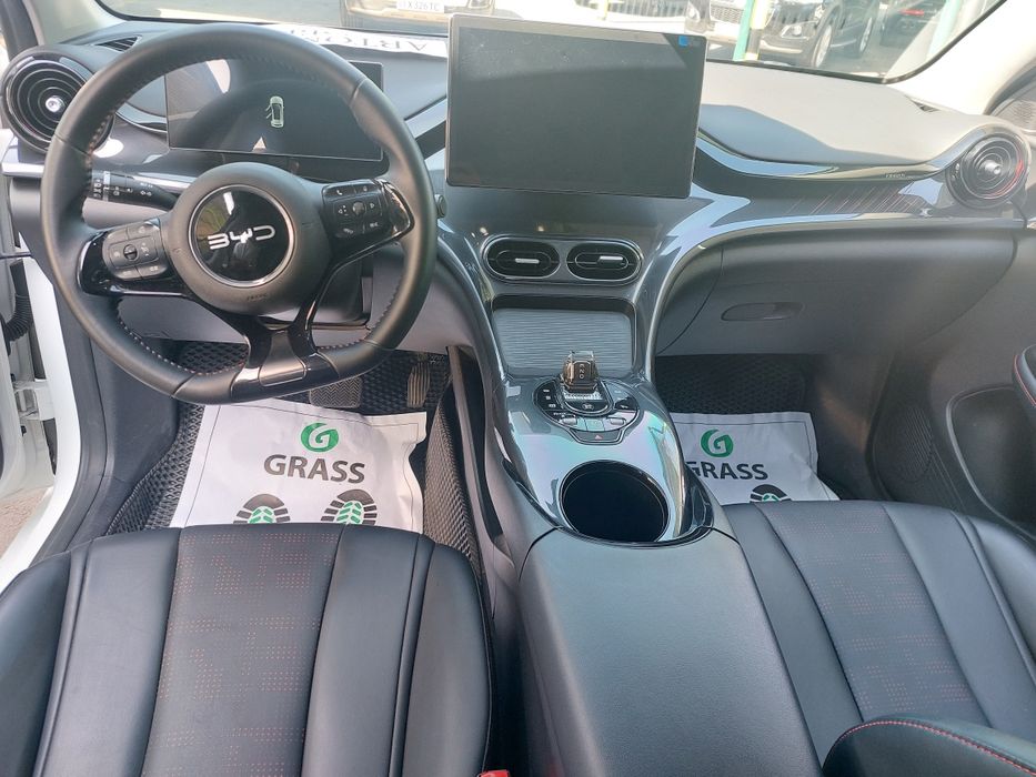 Продаю срочно е 2. Полный фул. Своя. Флешип люкс.