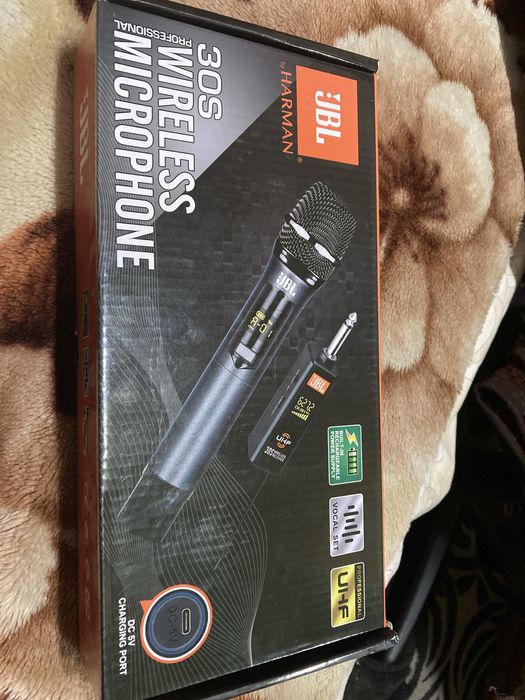 Продам беспроводной микрофон