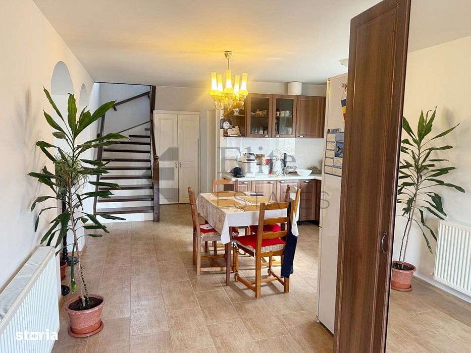 Casa de vanzare in cartierul Tineretului