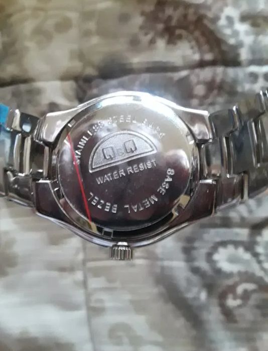 Ceasuri de mână și birou