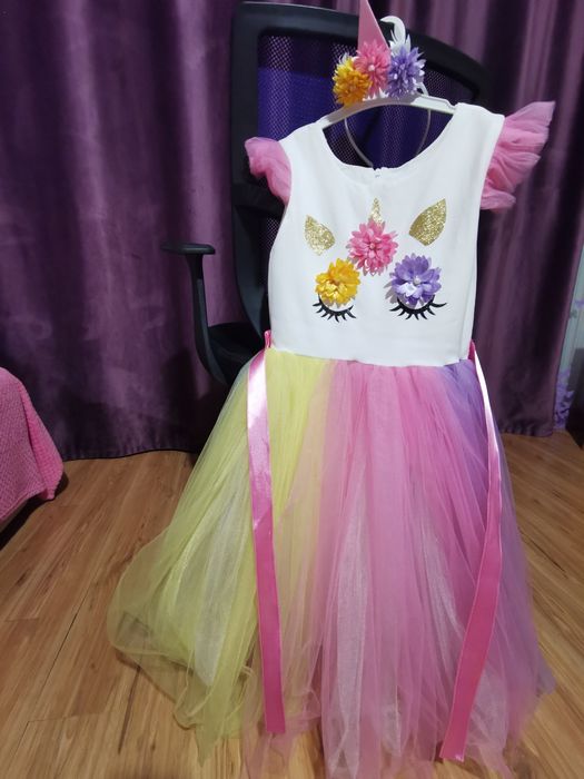 Платье единорожка