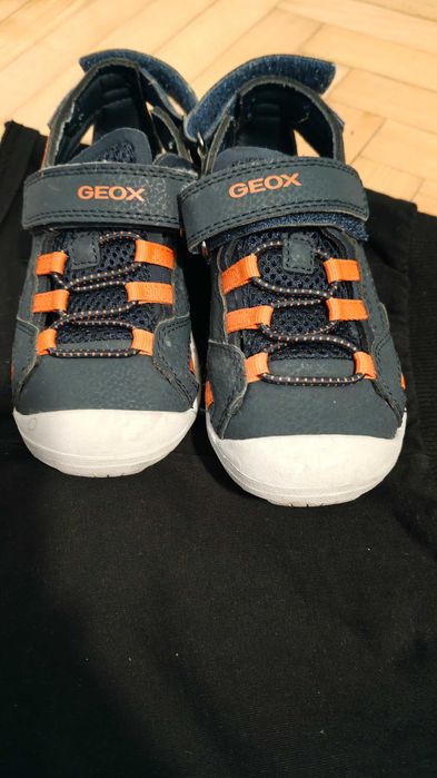 Pantofi sport pentru băieți