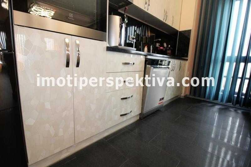 Продава се Тристаен апартамент в Пловдив, Беломорски - 118 кв.м за 864 €/кв.м - Снимка #3