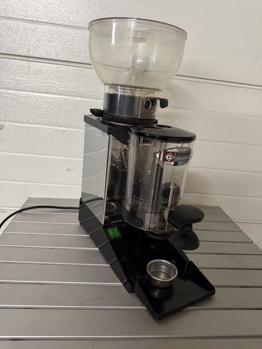 Rasnita cafea profesionala Diamond Tauro