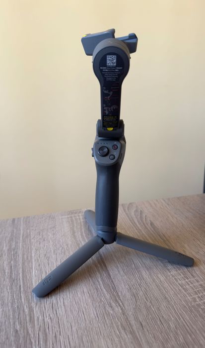 Стабилизатор DJI Osmo Mobile 3 Combo