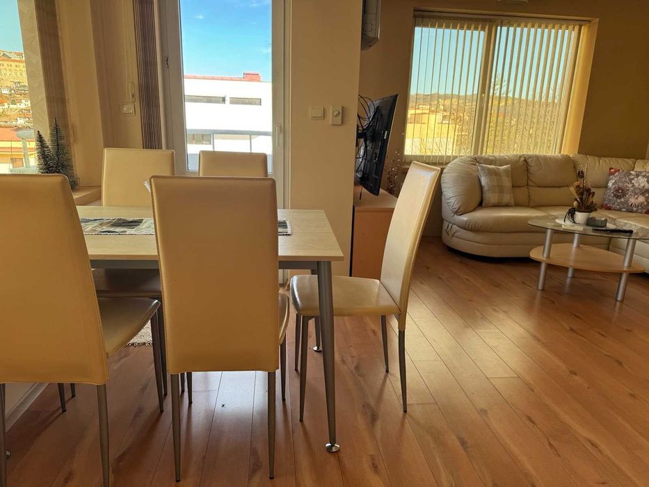 Продава се Двустаен апартамент в Велико Търново, Център - 68 кв.м за 1838 €/кв.м - Снимка #3