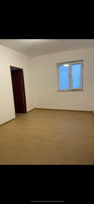 Apartament 3 camere  str. Arcului renovat