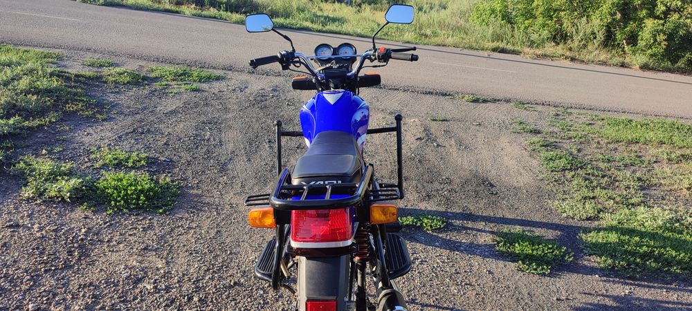 Мотоцикл 200 куб