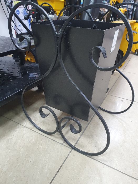 Мусорный бочок уличный