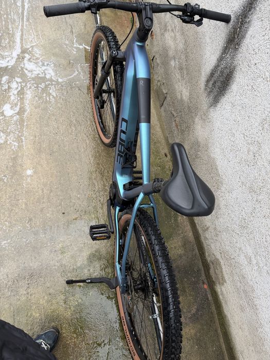 Cube Reaction Hybrid Race 750