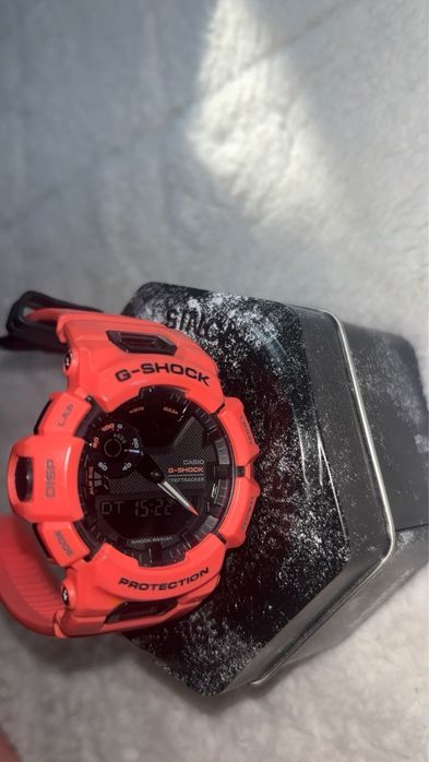 Часовник G-SHOCK
