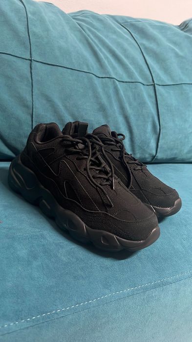Adidași Asos mărimea 42