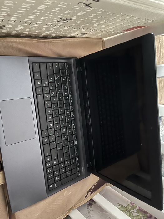 Ноутбук asus на запчасти