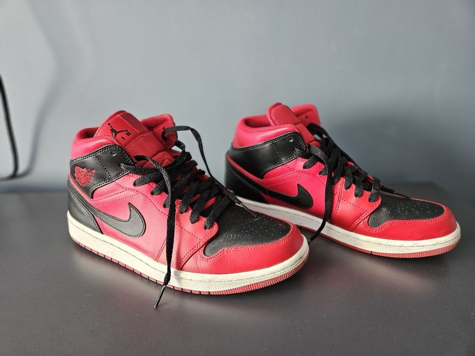 Nike Air Jordan кецове средно високи