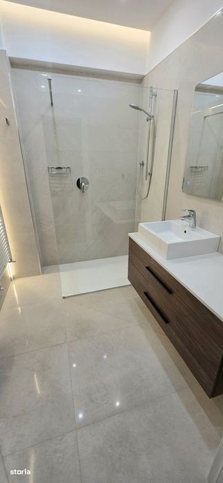 BLOC NOU- apartament de LUX, mobilat si utiat