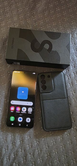 Samsung Galaxy S22 128GB Black ПЪЛЕН КОМПЛЕКТ